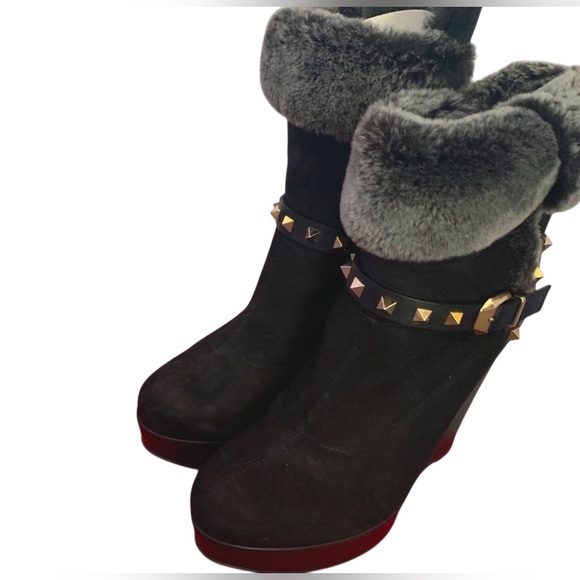Valentino Shoes - Valentino Black Suede and Faux Fur Rockstud boots